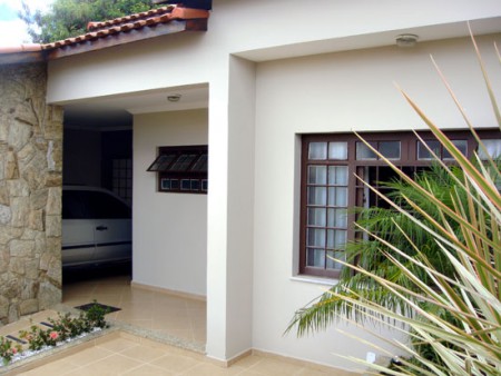 Imóvel a venda - Casa em Aparecida / Jardim Paraíba - SP